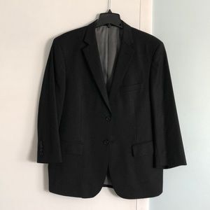 Men’s Wool Suit w/ Belt
